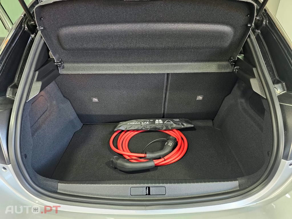 Opel Corsa 50 kWh GS — fotografia 22