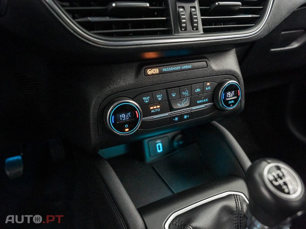 Ford Focus SW 1.5 TDCi EcoBlue Titanium