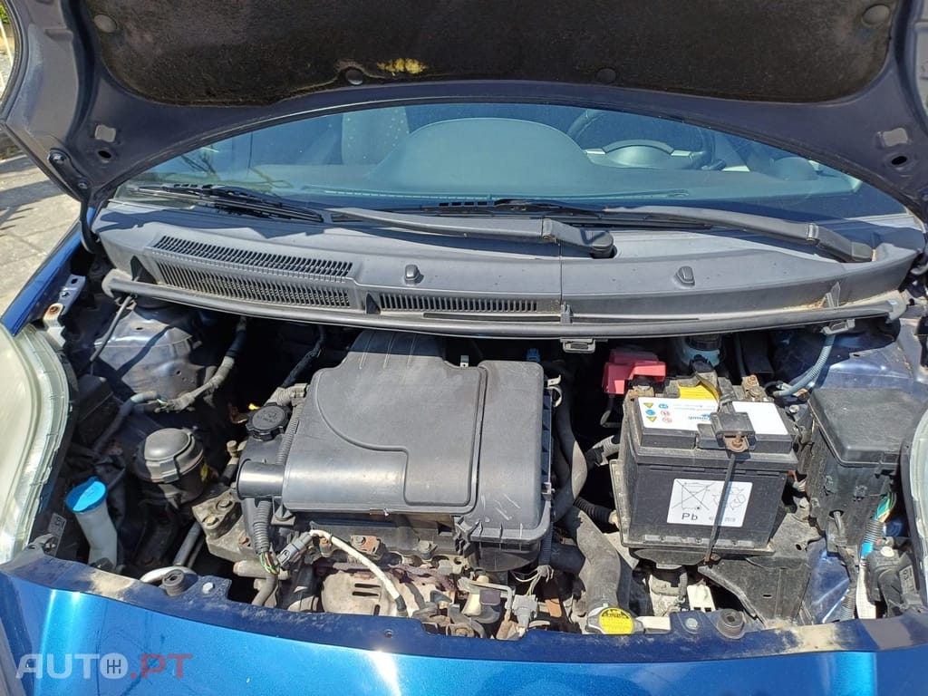 Toyota Yaris 1.0 VVT-i AC Manual