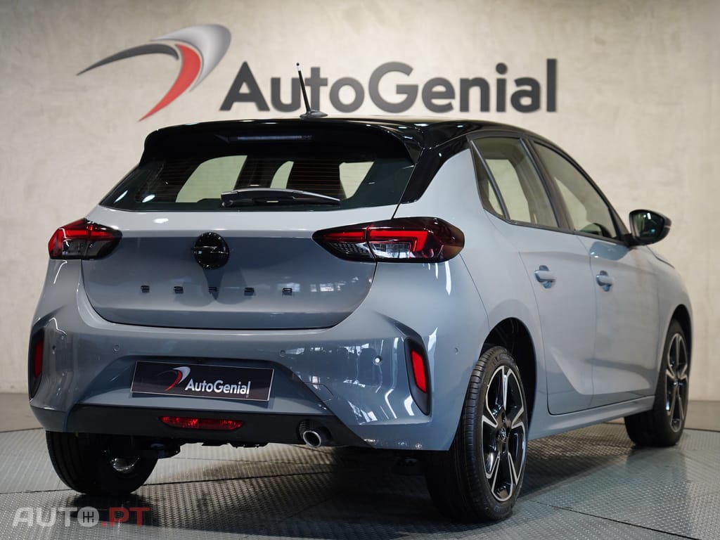 Opel Corsa 1.2 T Hybrid GS eDCT