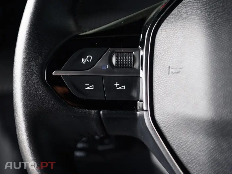 Peugeot 2008 1.2 PureTech Style