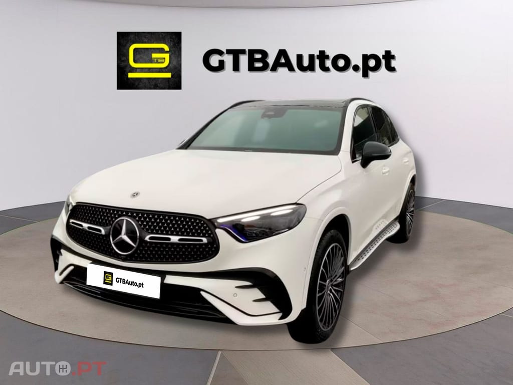 Mercedes-Benz GLC 300 I.V.A DEDUTIVEL de 4m AMG Night