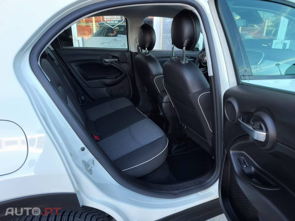 Fiat 500X 1.3 MJ City Cross J18