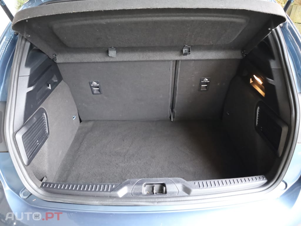 Ford Focus 1.0 EcoBoost MHEV ST-Line