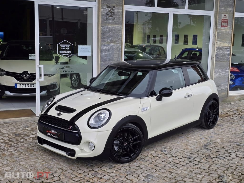 MINI Cooper Cooper S