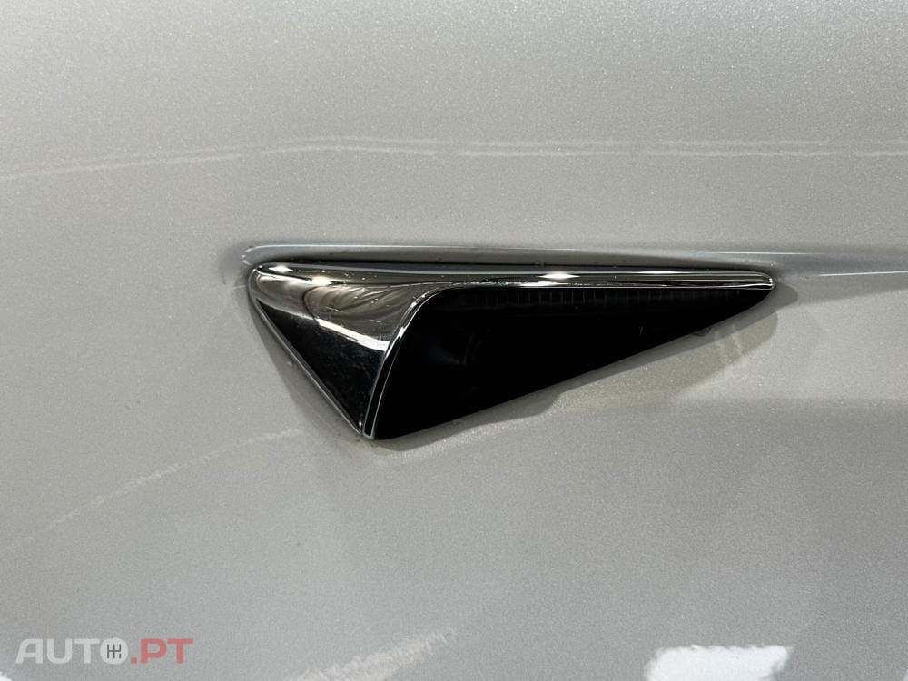 Tesla Model S Long Range AWD