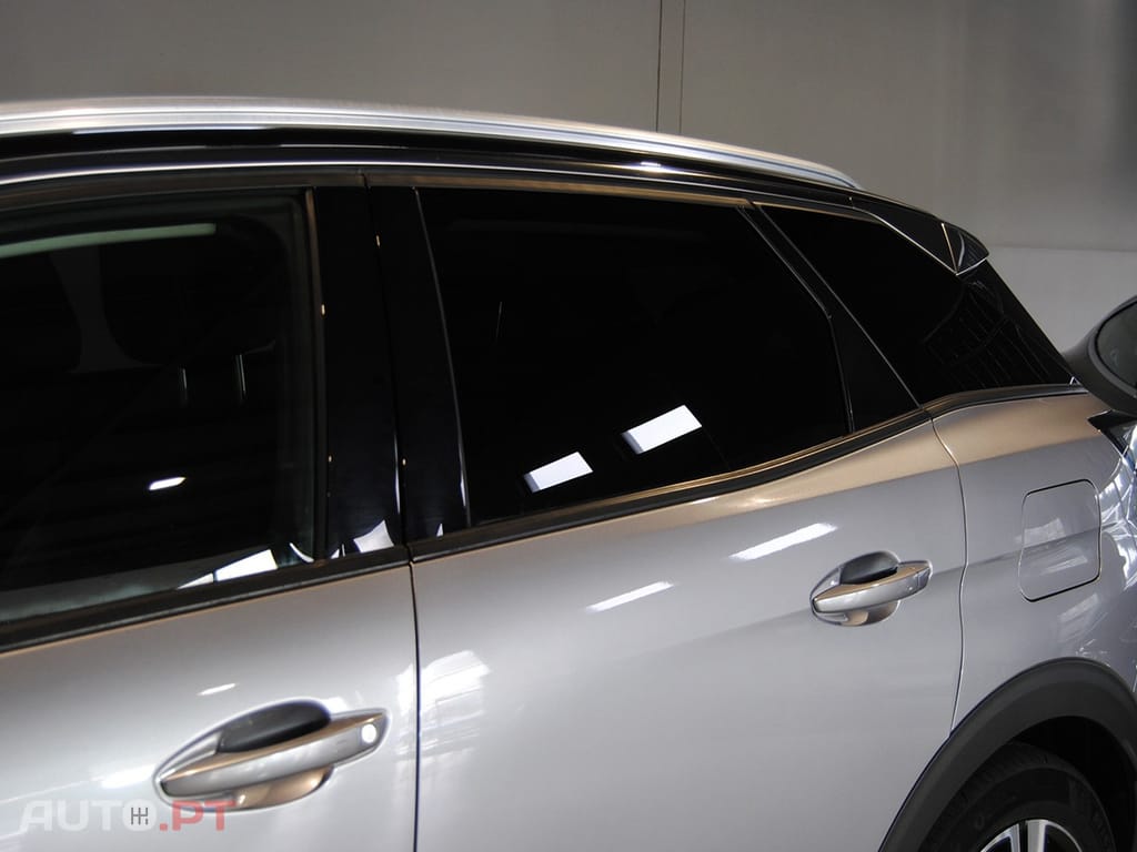 Peugeot 3008 1.6 Hybrid4 Allure Pack e-EAT8