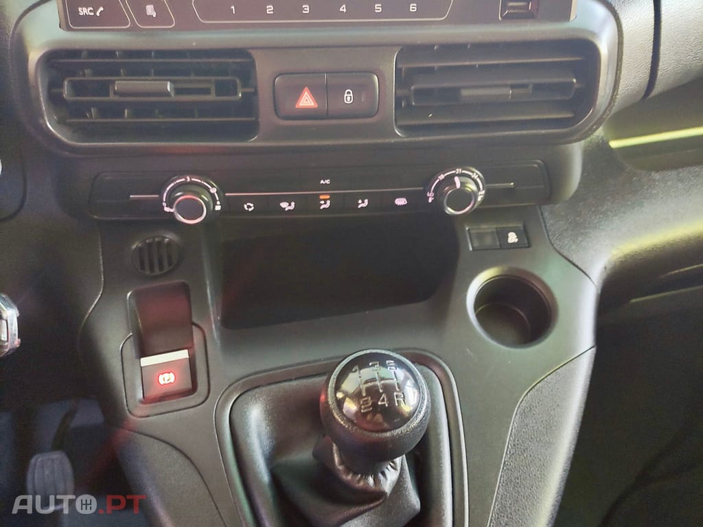 Peugeot Partner 1.5 BlueHDi Pro Standard