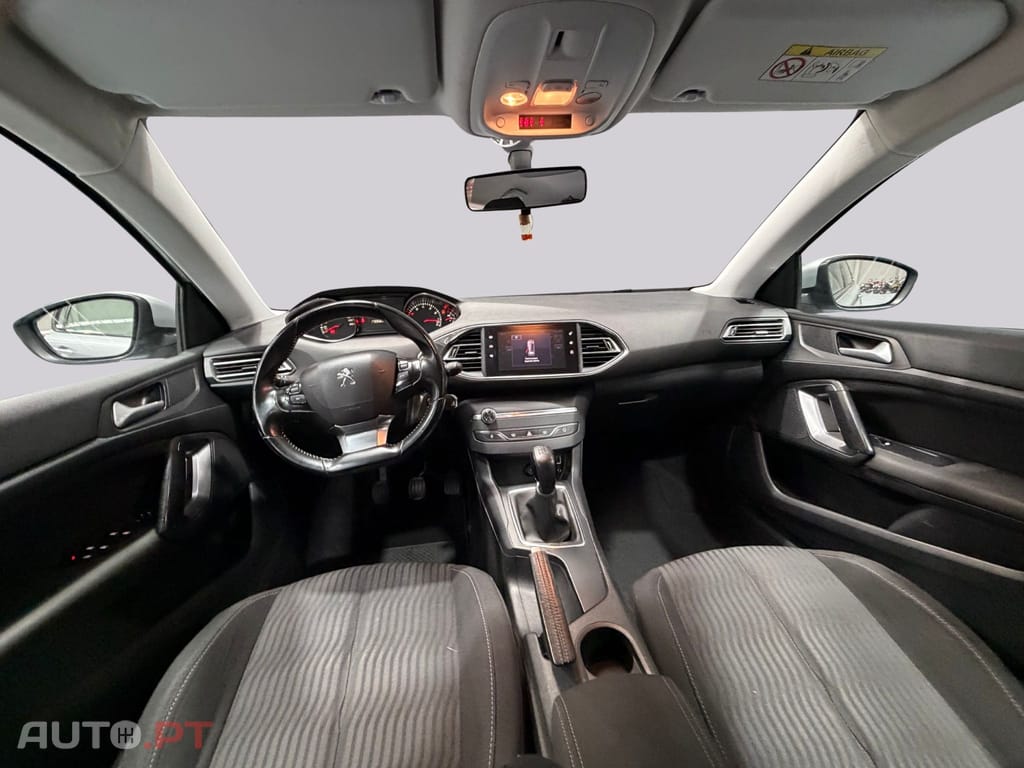 Peugeot 308 1.2 PureTech Active Business