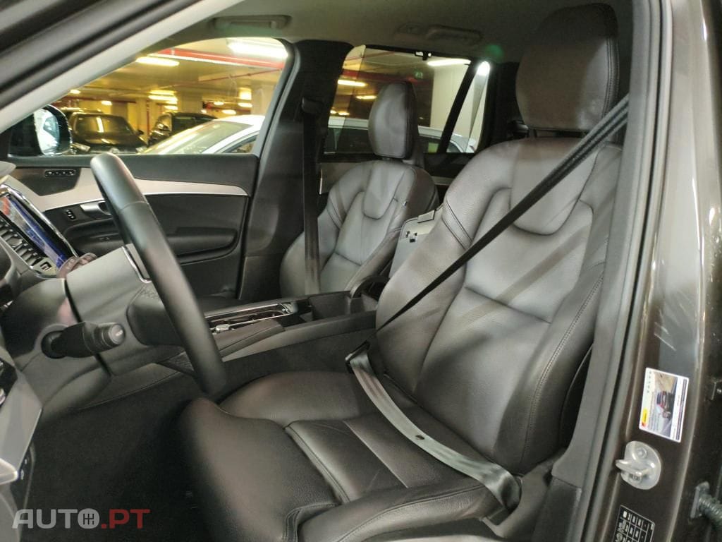Volvo XC90 2.0 T8 PHEV Plus Bright AWD