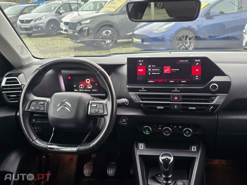 Citroen C4 1.2 PureTech Shine Pack EAT8