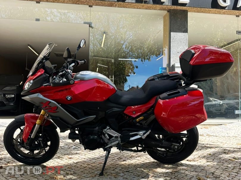 BMW F XR