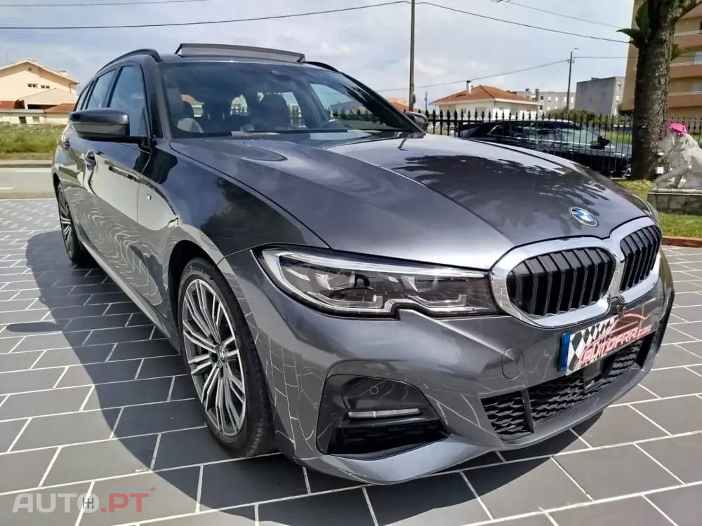 BMW 320 d Touring Pack Desportivo M Auto