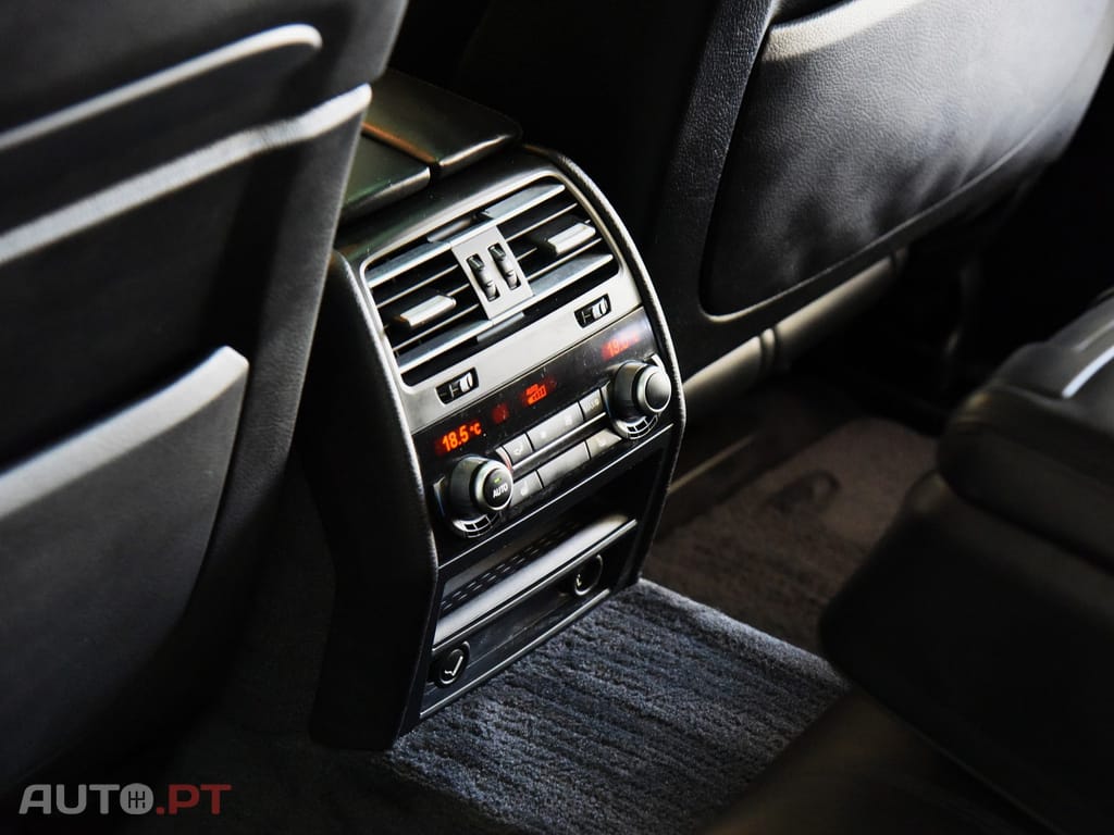 BMW ActiveHybrid 7 V8 HYBRID
