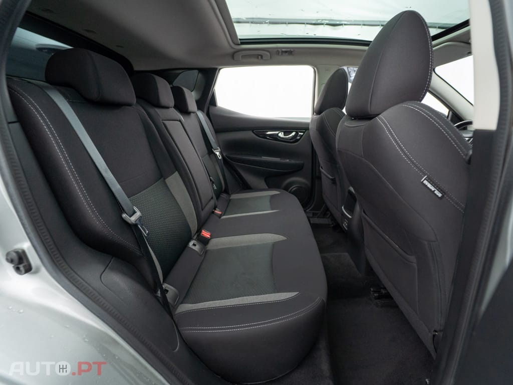 Nissan Qashqai 1.5 dCi N-Connecta
