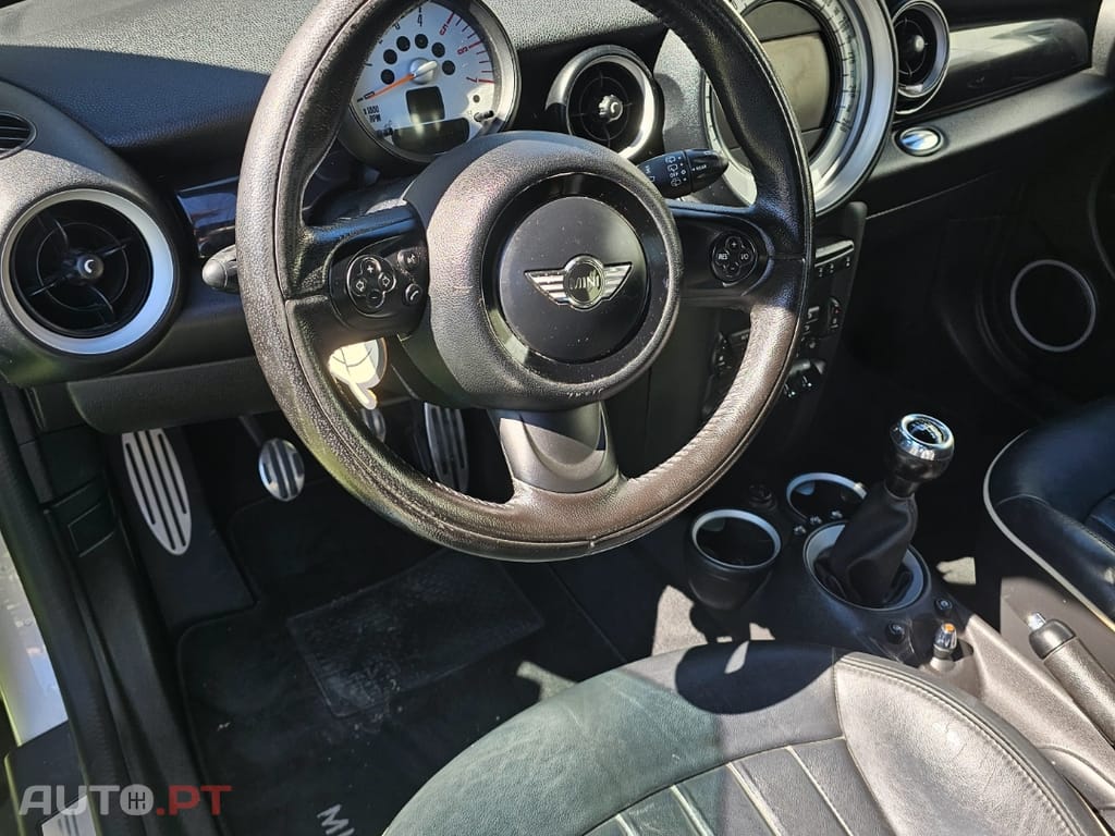 MINI Clubman Cooper D