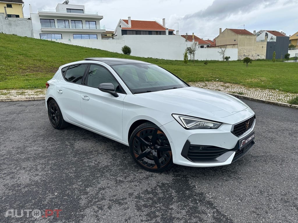 Cupra Leon 1.4 e-Hybrid VZ DSG