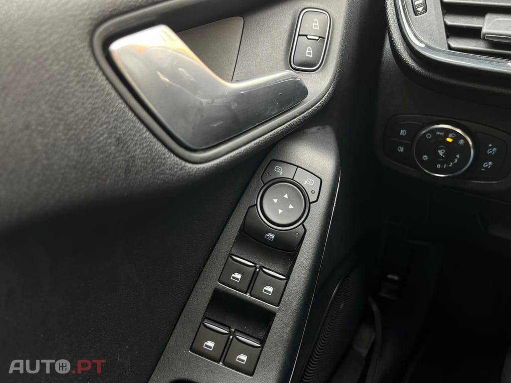 Ford Fiesta 1.0 ECOBOOST ST-LINE