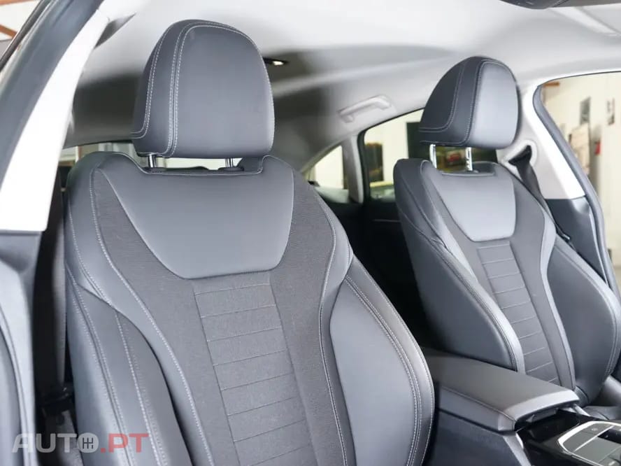 BMW i4 eDrive40