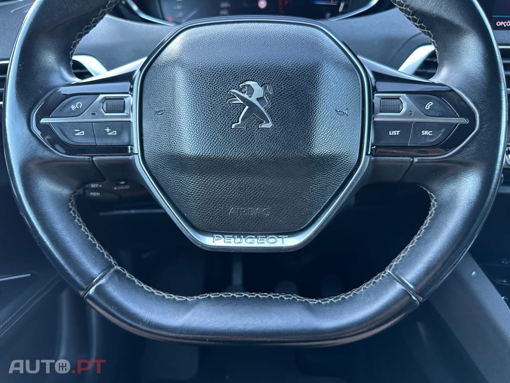 Peugeot 3008 1.2 PureTech Allure
