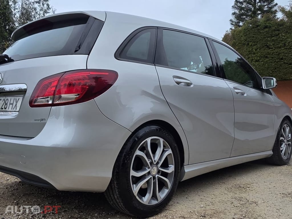 Mercedes-Benz B 180 CDI BlueEFFICIENCY Edition Style