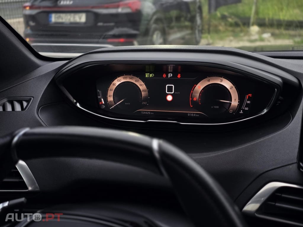 Peugeot 5008 1.5 BlueHDi GT EAT8