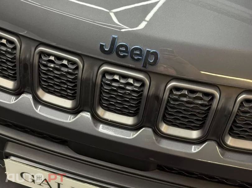 Jeep Compass 1.3 TG Trailhawk