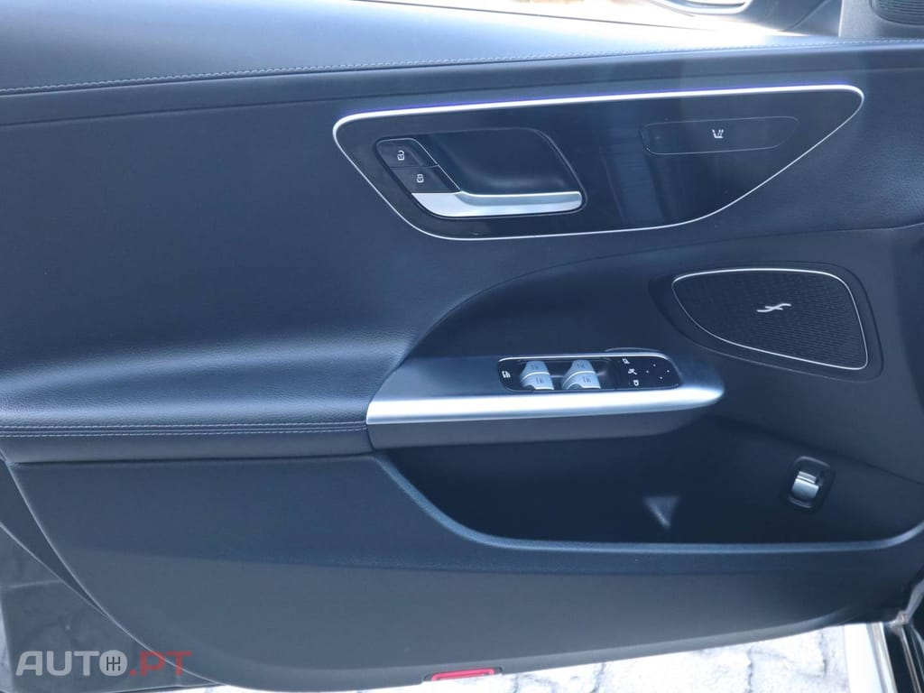 Mercedes-Benz C 220 AMG
