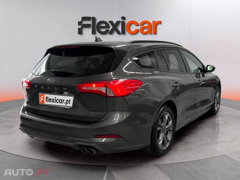 Ford Focus SW 1.0 EcoBoost ST-Line