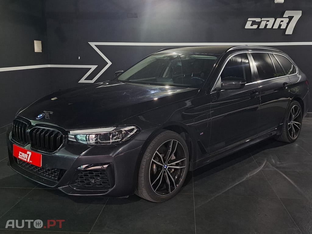 BMW 530 e Pack Desportivo M