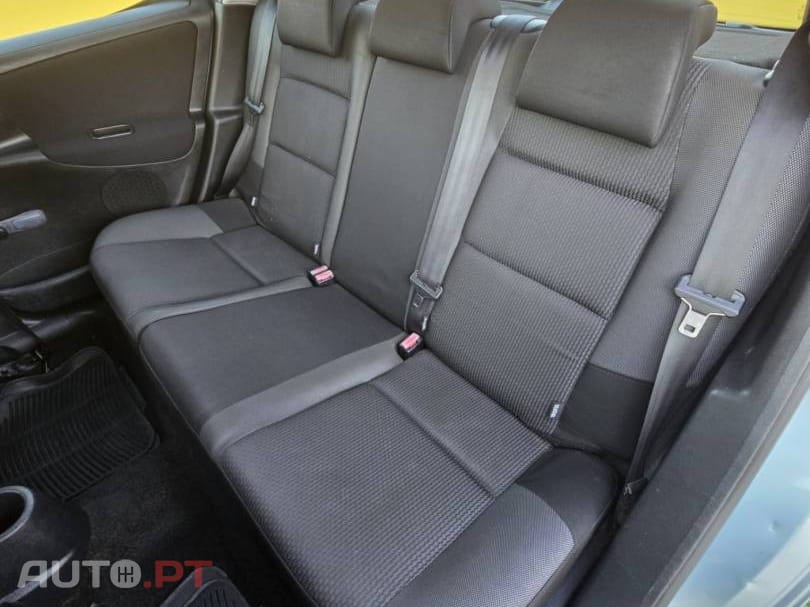 Peugeot 207 1.4 VTi Active