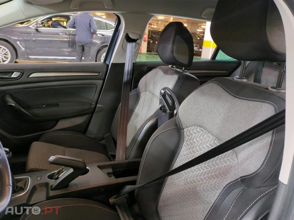 Renault Mégane Sport Tourer 1.5 Blue dCi Limited