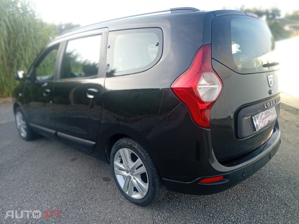 Dacia Lodgy 1.5 Blue dCi SL Go 7L