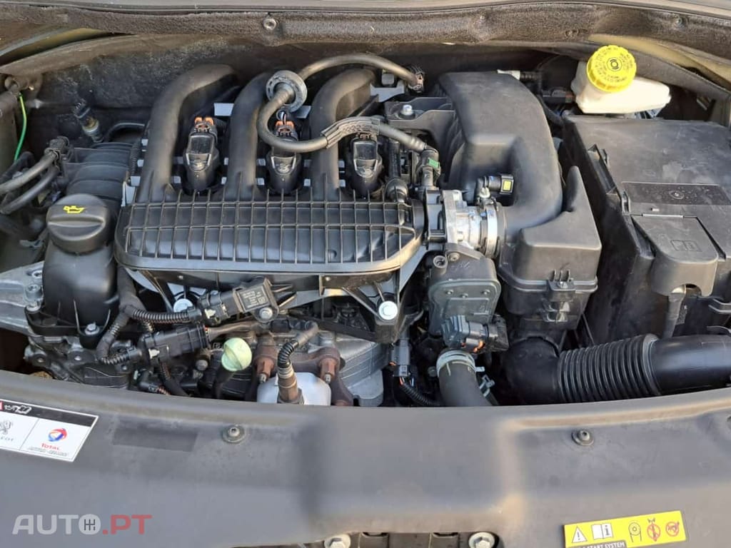 Peugeot 208 1.2 PureTech Signature