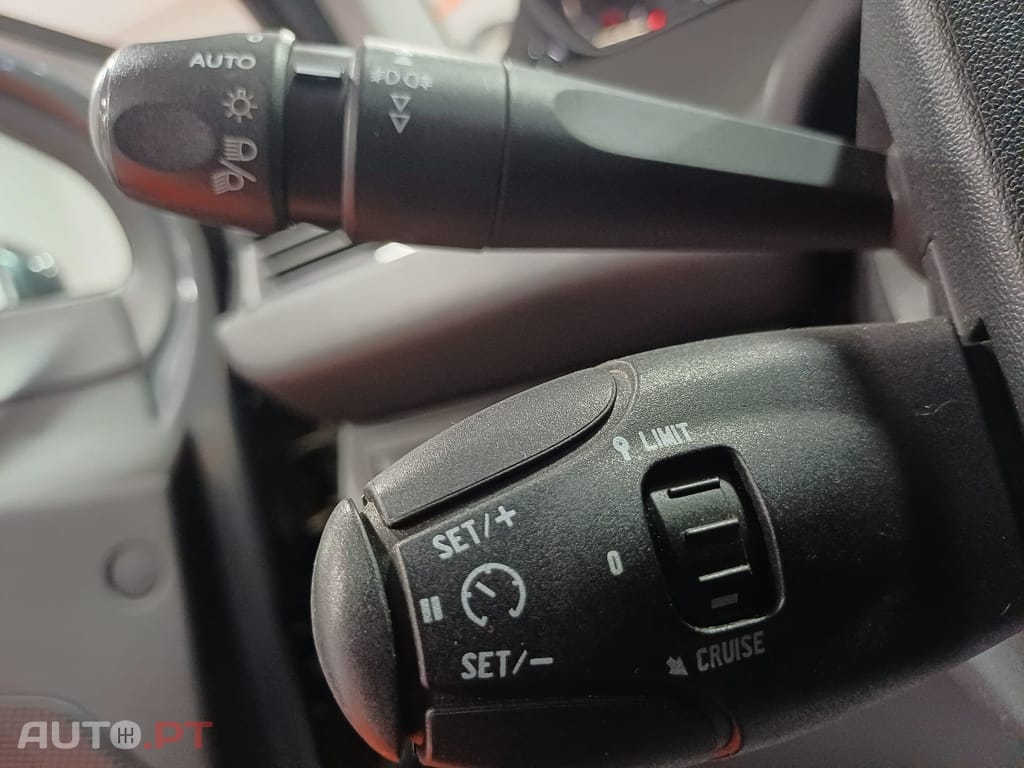 Peugeot 208 1.4 HDi Active