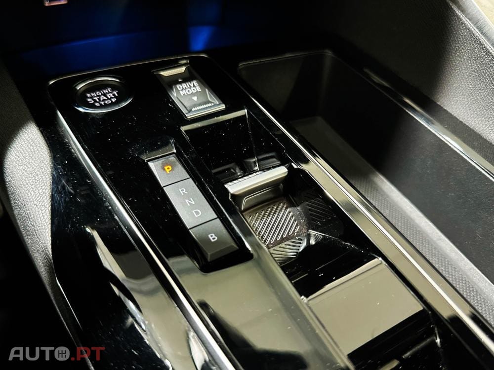 Peugeot 3008 1.6 Hybrid GT Pack e-EAT8