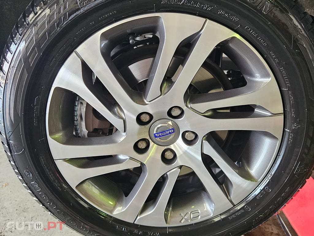 Volvo XC70 2.0 D4 181cv