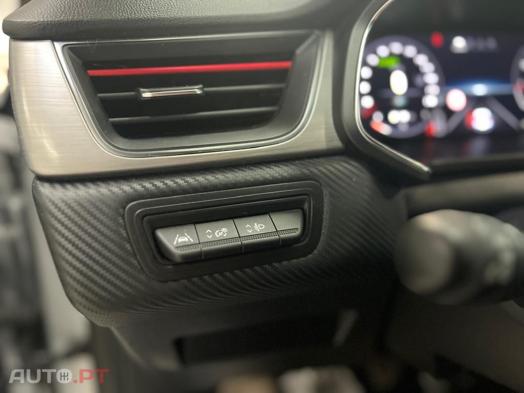 Renault Captur 1.0 TCe RS Line