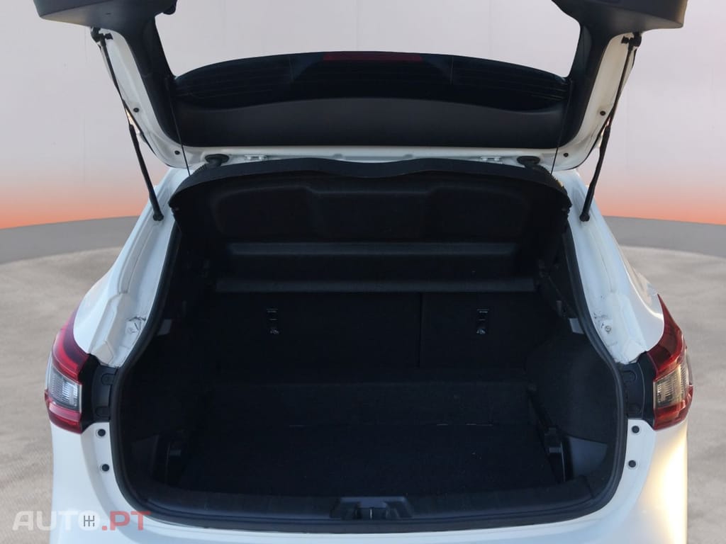 Nissan Qashqai 1.5 dCi N-Connecta J17 DCT