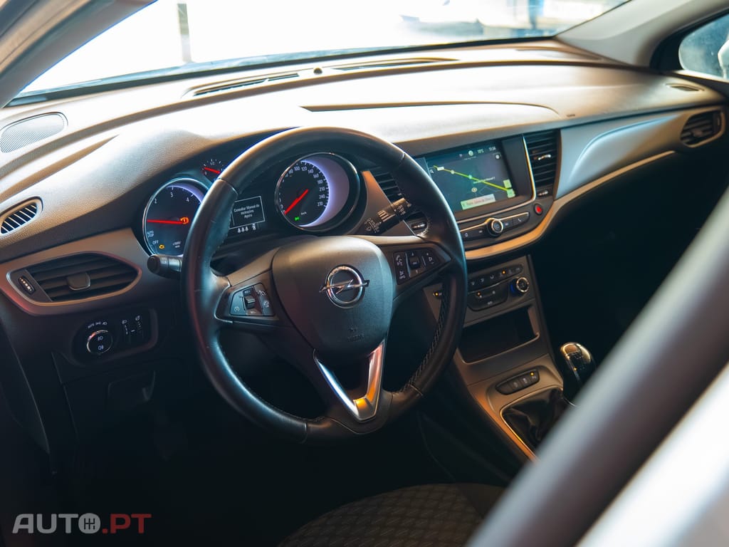 Opel Astra 1.6 CDTI Dynamic S/S