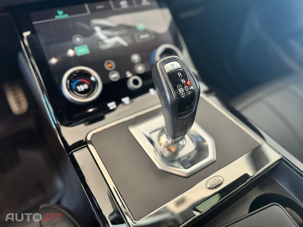 Land Rover Evoque 2.0 D240 HSE R-Dynamic