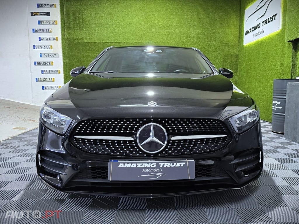 Mercedes-Benz A 180 7G-DCT AMG Line