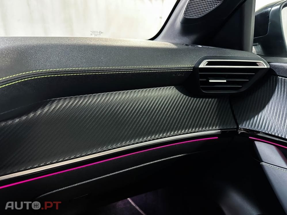 Peugeot E-208 50 kWh GT Pack