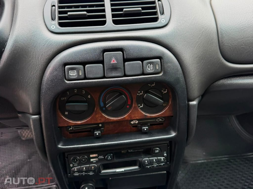Rover 200 TD 2 LUGARES