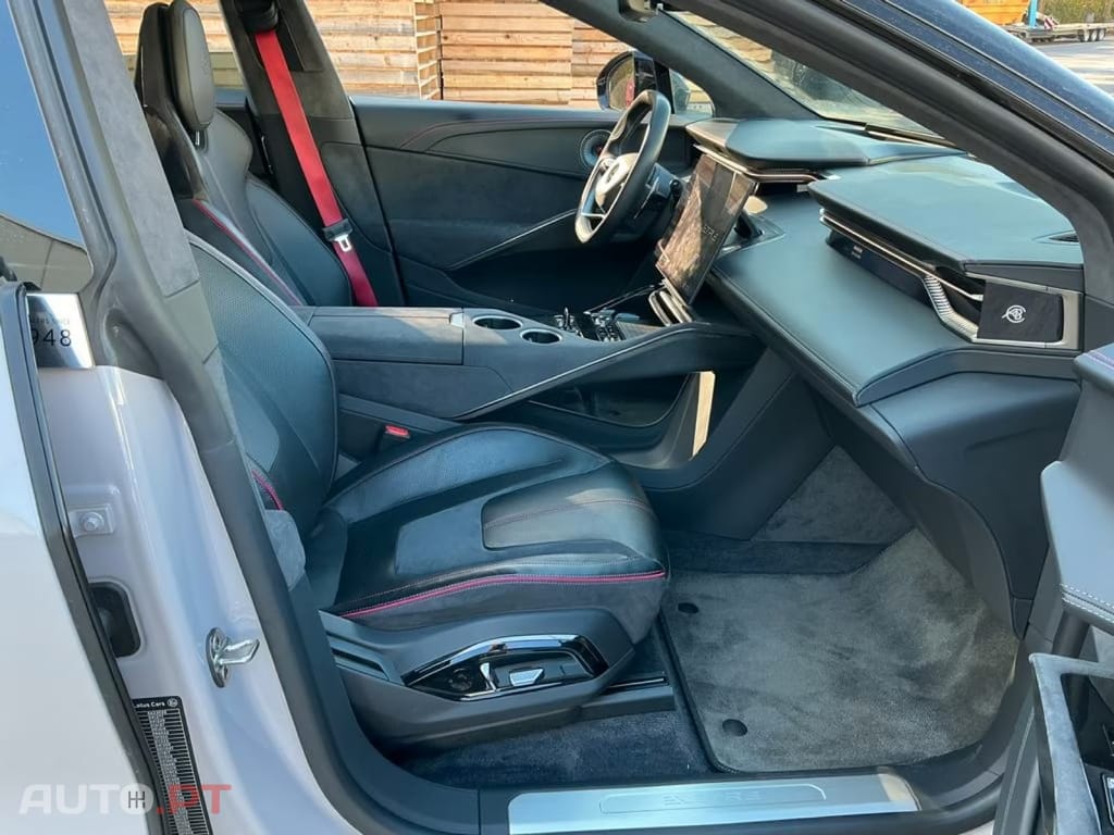 Lotus Eletre S