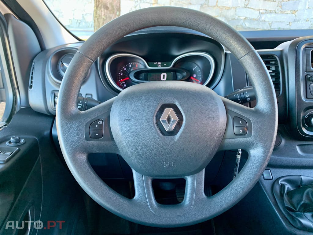 Renault Trafic 9 LUGARES