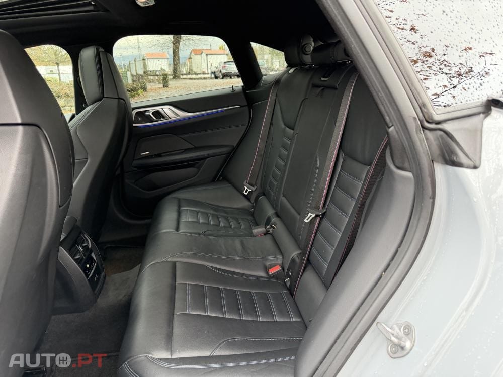 BMW 420 i Pack Desportivo M Auto