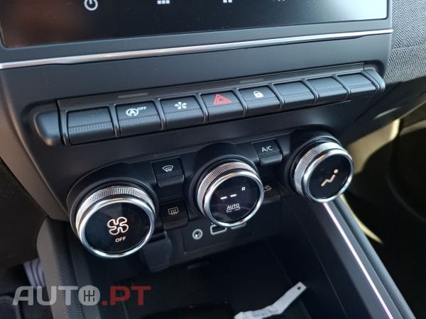 Renault Clio TCe 100 Bi-Fuel Techno