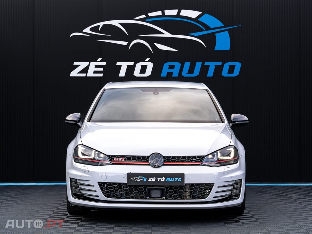 Volkswagen Golf 2.0 TSi GTi DSG Performance