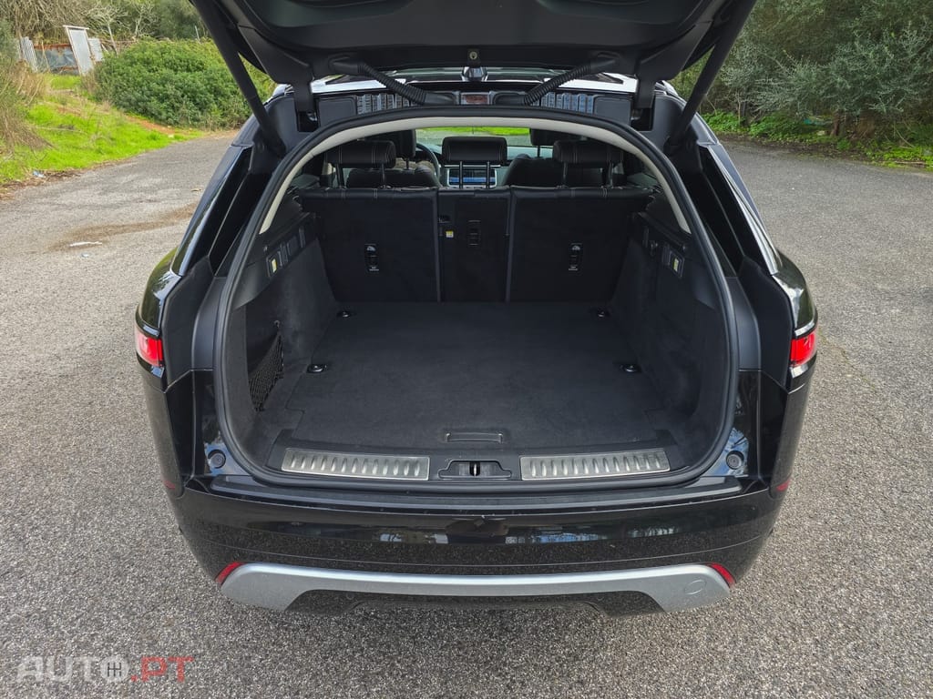 Land Rover Range Rover P400e S